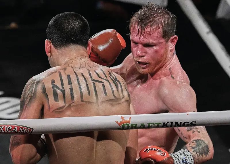 Apuntan que ‘Canelo’ está asustado