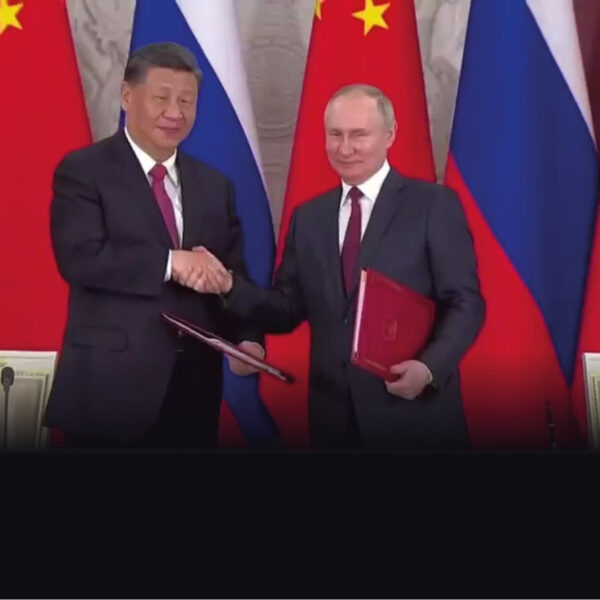 China y Rusia acuerdan “profundizar” los lazos entre durante las conversaciones en Moscú